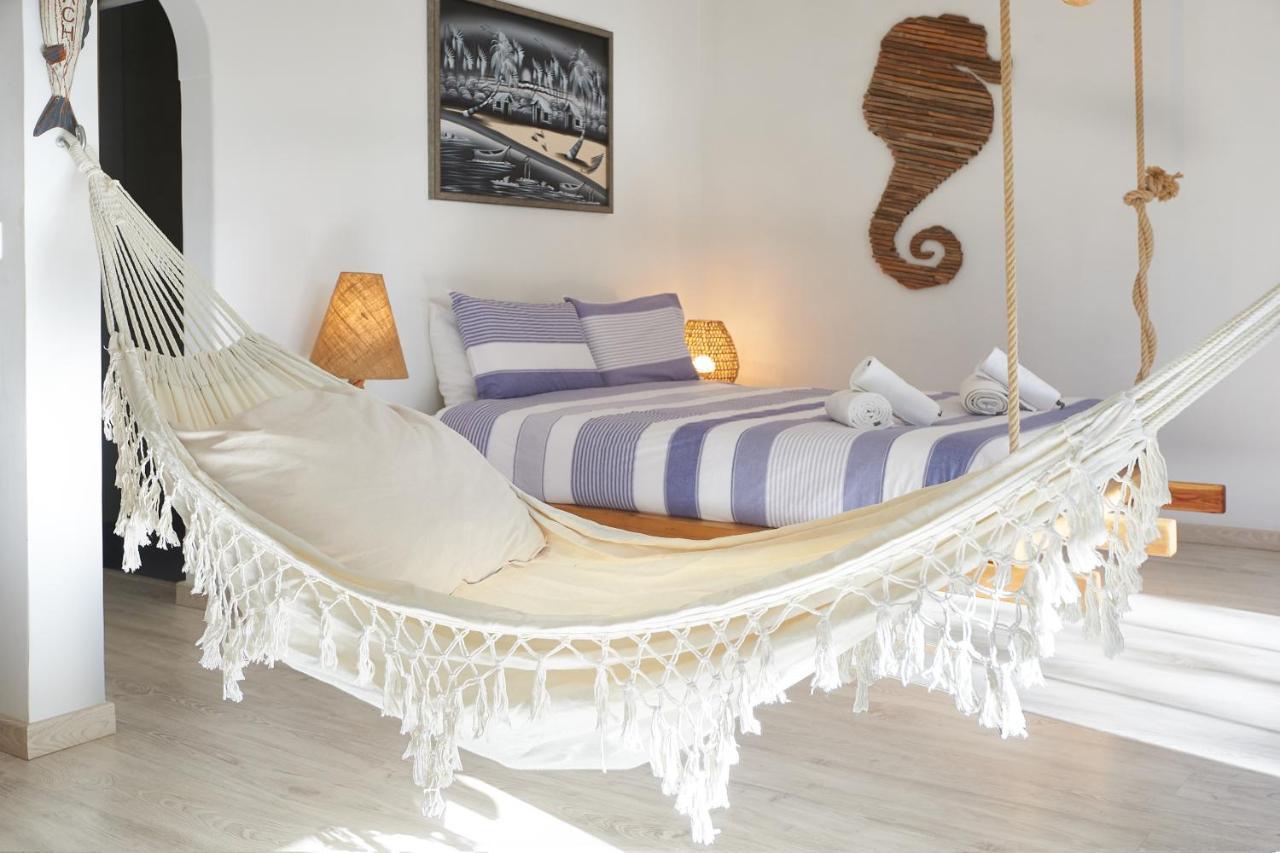 Cozy Beach House Sao Pedro Estoril Sao Pedro do Estoril Bagian luar foto